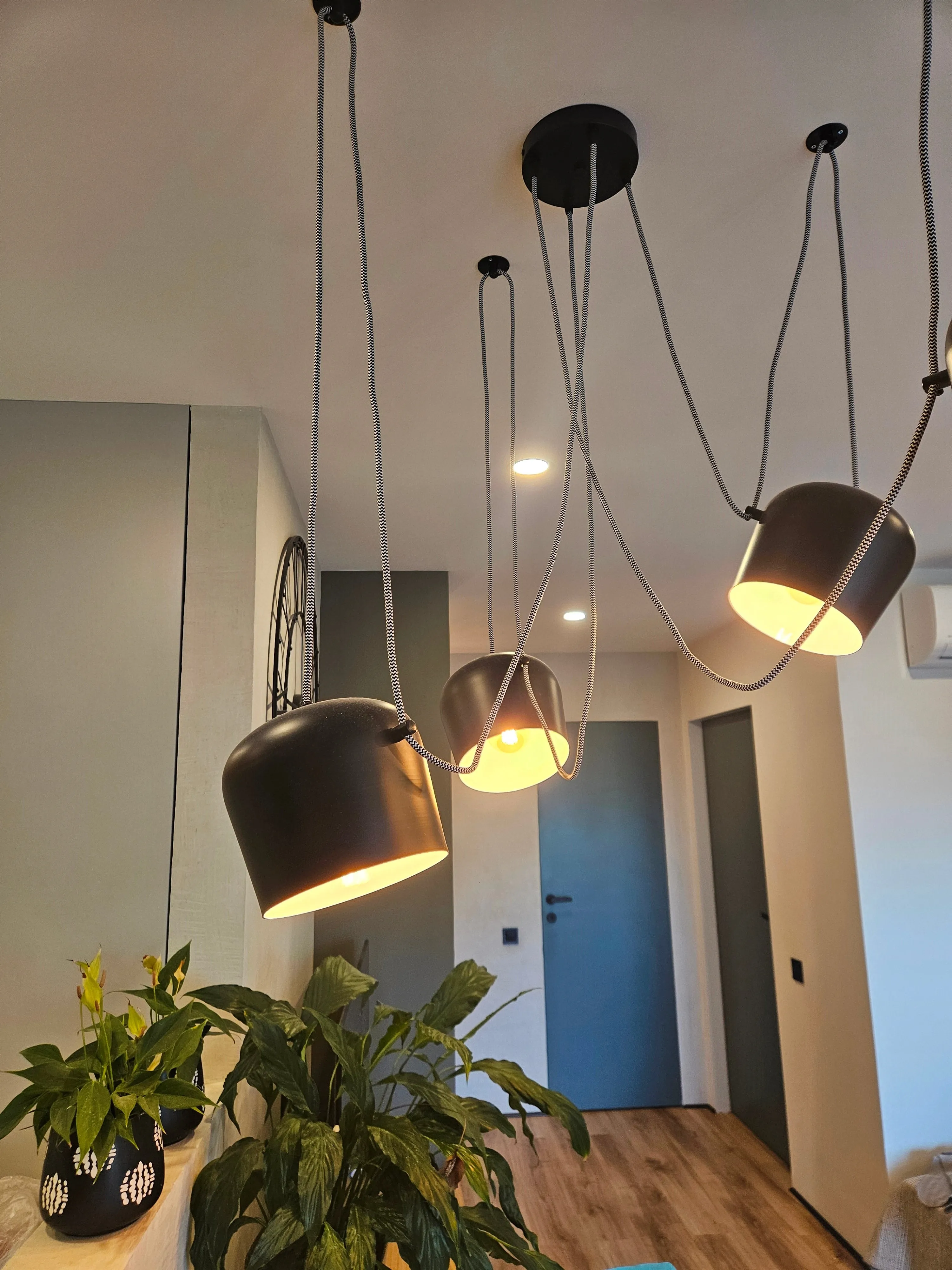 Apartment renovation in winter Porto